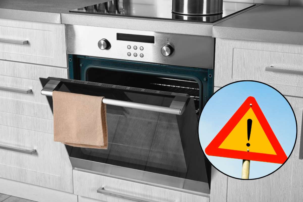 strofinaccio sul forno attenzione